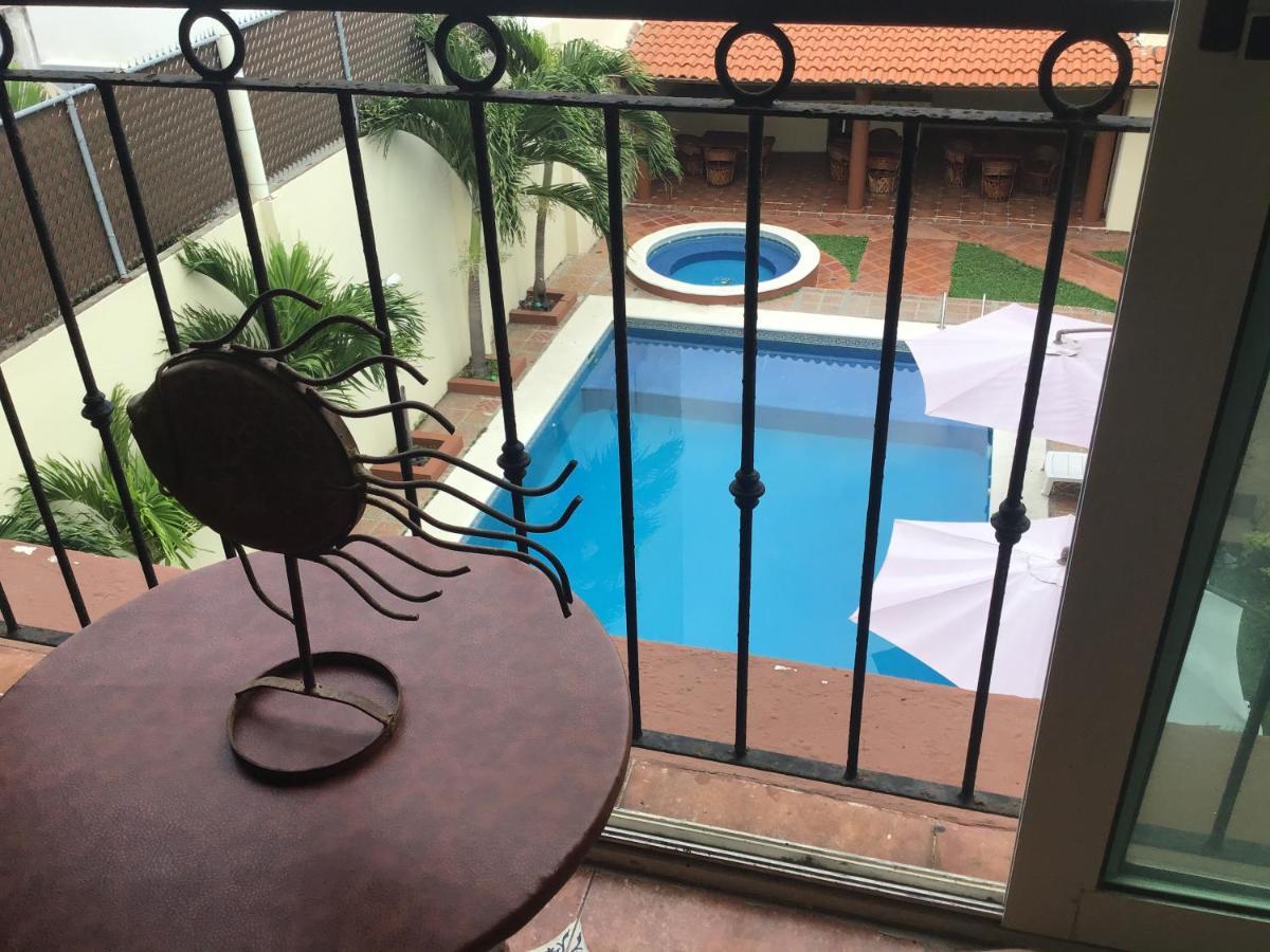 Hotel Sofia Suites Veracruz ボカ・デル・リオ エクステリア 写真